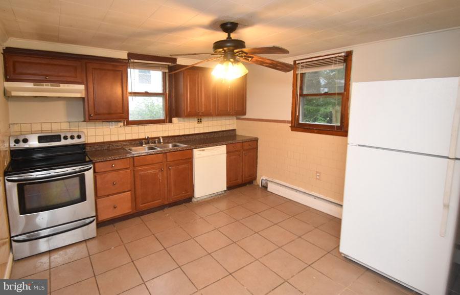 5949 Baltimore Street Baltimore, MD 21207 - Photo 12 of 19