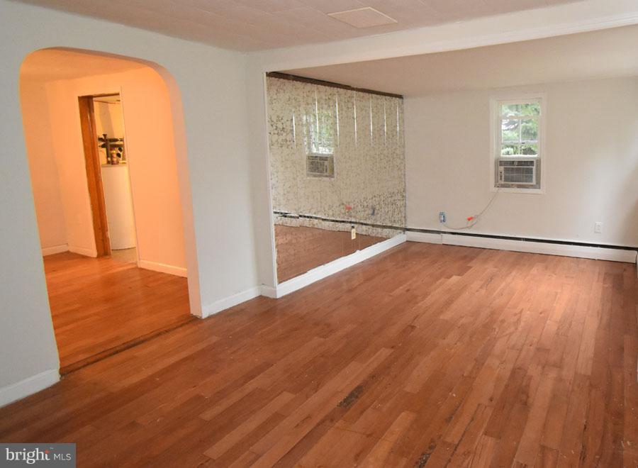 5949 Baltimore Street Baltimore, MD 21207 - Photo 8 of 19