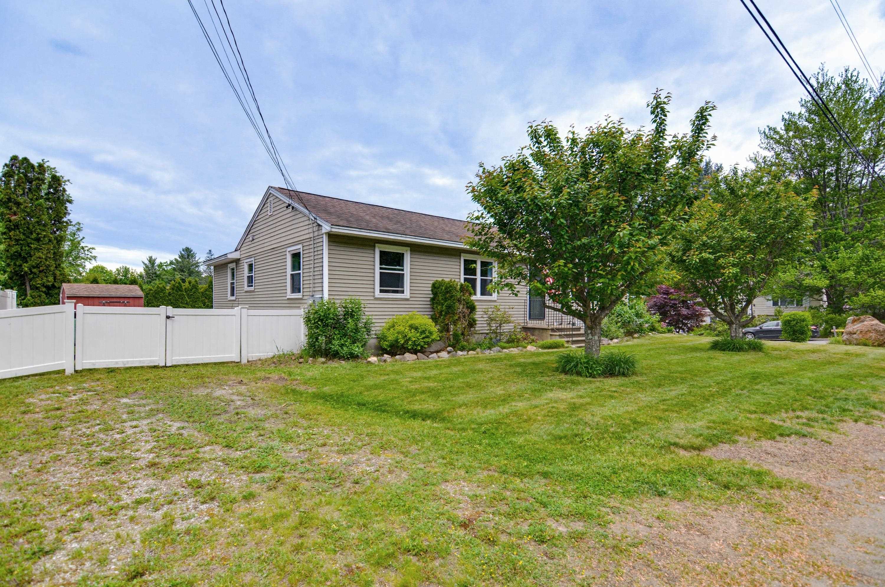 6 Ray Drive Hooksett, NH 03106 - Photo 44 of 52