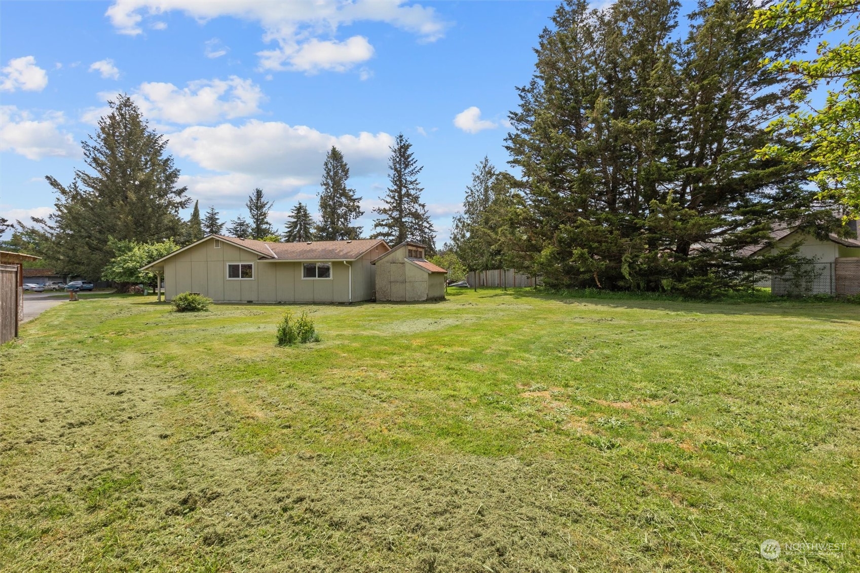 118 Raspberry Lane Sultan, WA 98294 - Photo 26 of 40 a view of a city