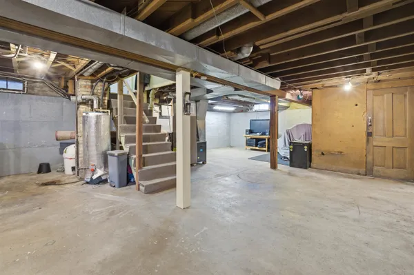 $207,000 | 12 East 2nd Street, Clintonville, WI 54929