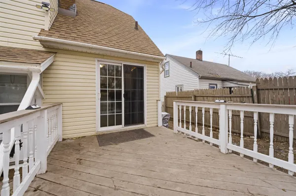 $207,000 | 12 East 2nd Street, Clintonville, WI 54929