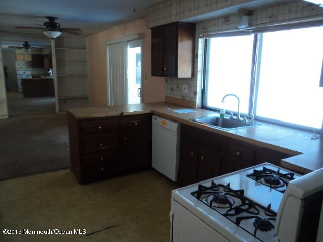 70 Andover Road Jackson, NJ 08527 - Photo 13 of 16 DSC03896