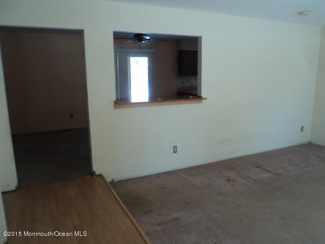 70 Andover Road Jackson, NJ 08527 - Photo 9 of 16 DSC03900