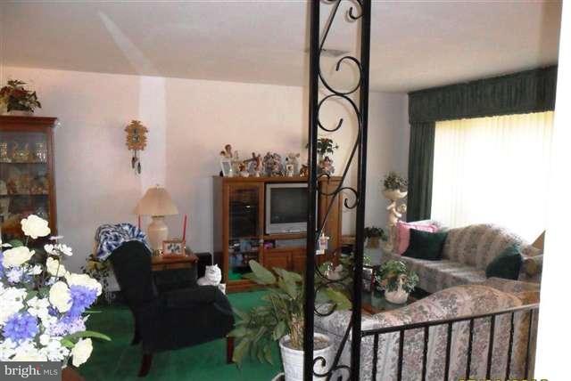 2650 Spring Road Carlisle, PA 17013 - Photo 2 of 10 Gallery Image 2