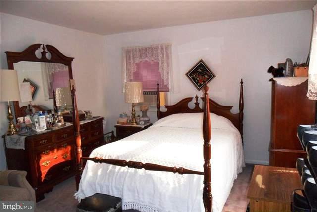 2650 Spring Road Carlisle, PA 17013 - Photo 5 of 10 Gallery Image 5