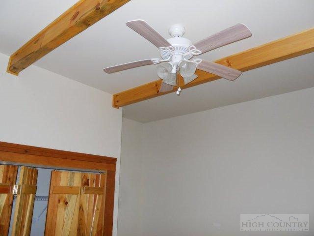 320 White Tail Ridge Road Boone, NC 28607 - Photo 7 of 34 Gallery Image 7