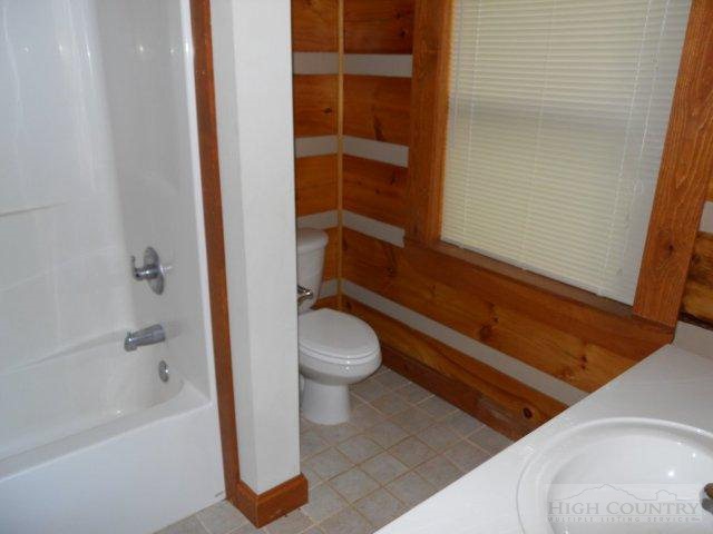 320 White Tail Ridge Road Boone, NC 28607 - Photo 9 of 34 Gallery Image 9