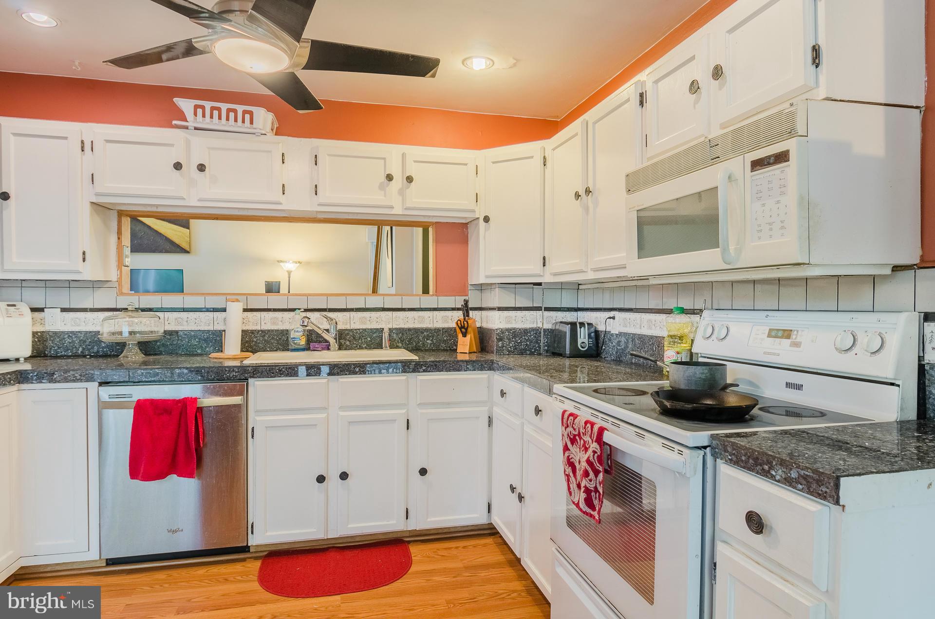 13917 Thornton Mill Road Sparks, MD 21152 - Photo 7 of 30 Kitchen
