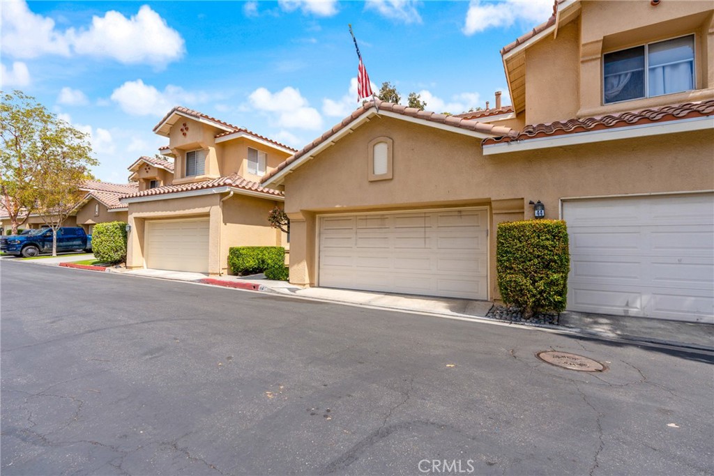 44 Pinzon Rancho Santa Margarita, CA 92688 - Photo 3 of 42