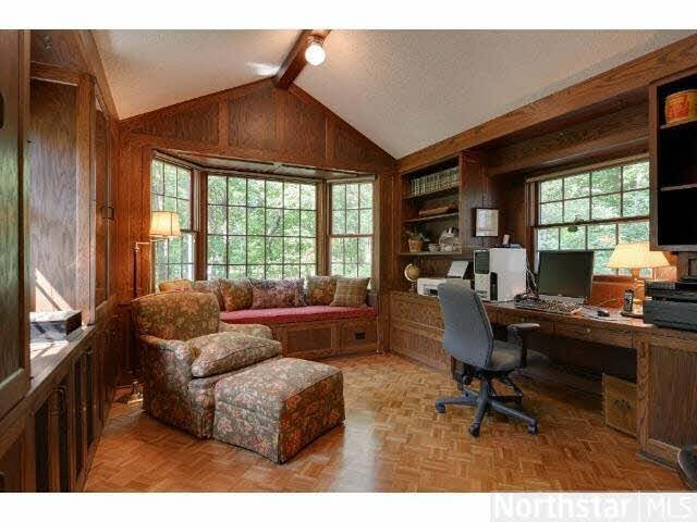 4224 Heathcote Road Deephaven, MN 55391 - Photo 3 of 18