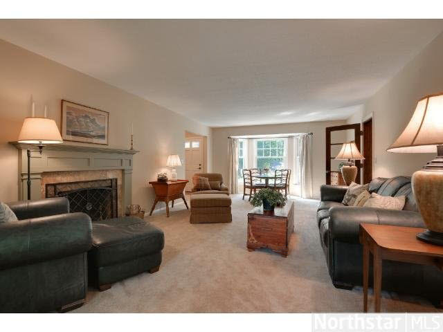4224 Heathcote Road Deephaven, MN 55391 - Photo 4 of 18