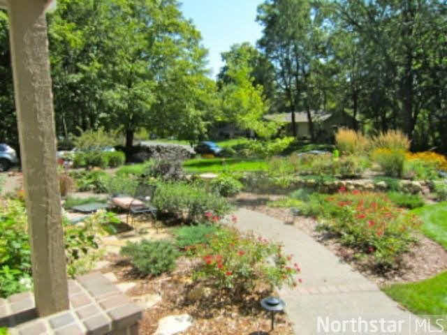 4224 Heathcote Road Deephaven, MN 55391 - Photo 7 of 18