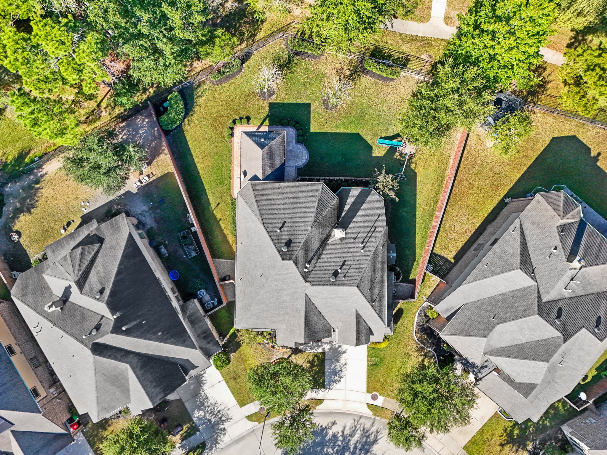 25202 Quiet Ledge Porter, TX 77365 - Photo 47 of 49 an aerial view of a house with table and chairs