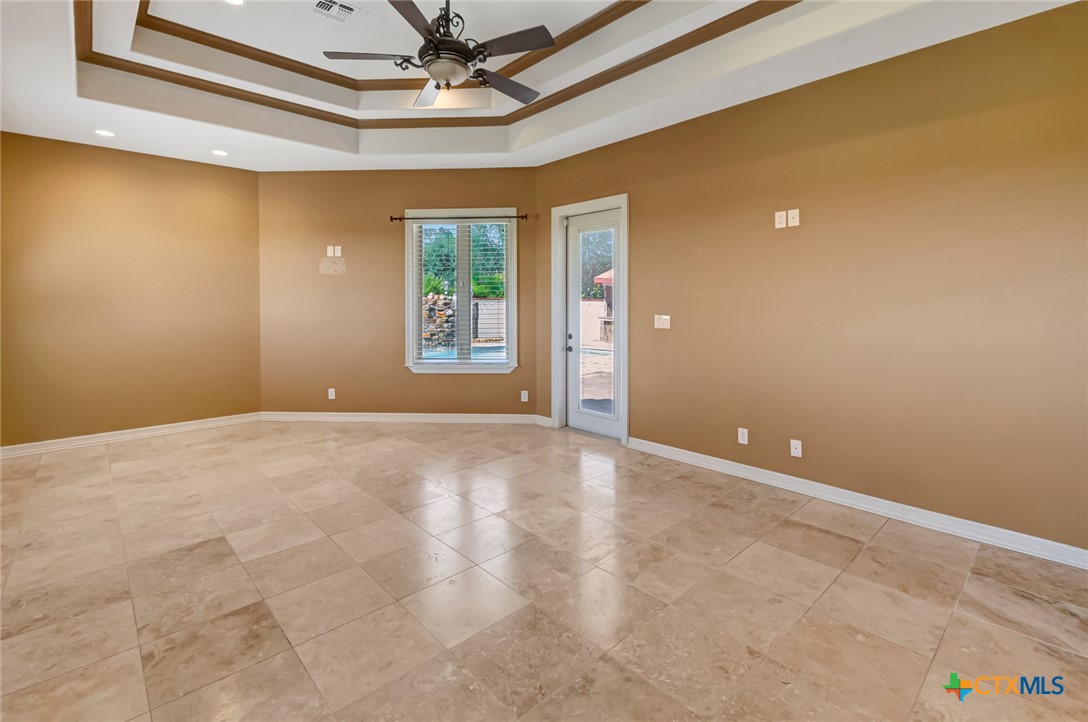 48 Post Oak Run Inez, TX 77968 - Photo 16 of 42 a view of an empty room with a window