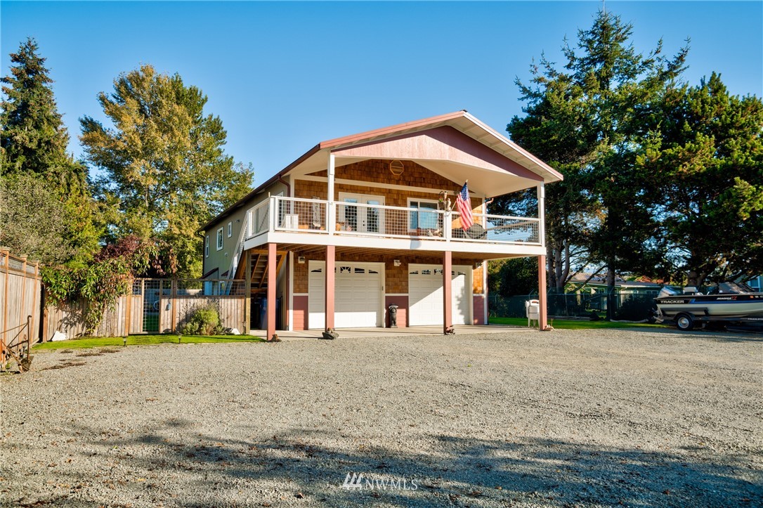 13954 Avon Allen Road Mount Vernon, WA 98273 - Photo 1 of 24 Gallery Image 1