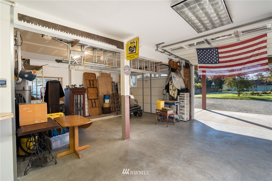 13954 Avon Allen Road Mount Vernon, WA 98273 - Photo 16 of 24 Gallery Image 16