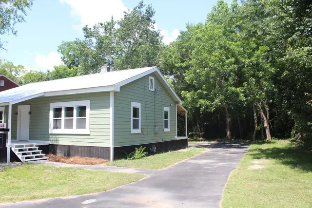 $199,999 | 103 Ann Street, St. George, SC 29477