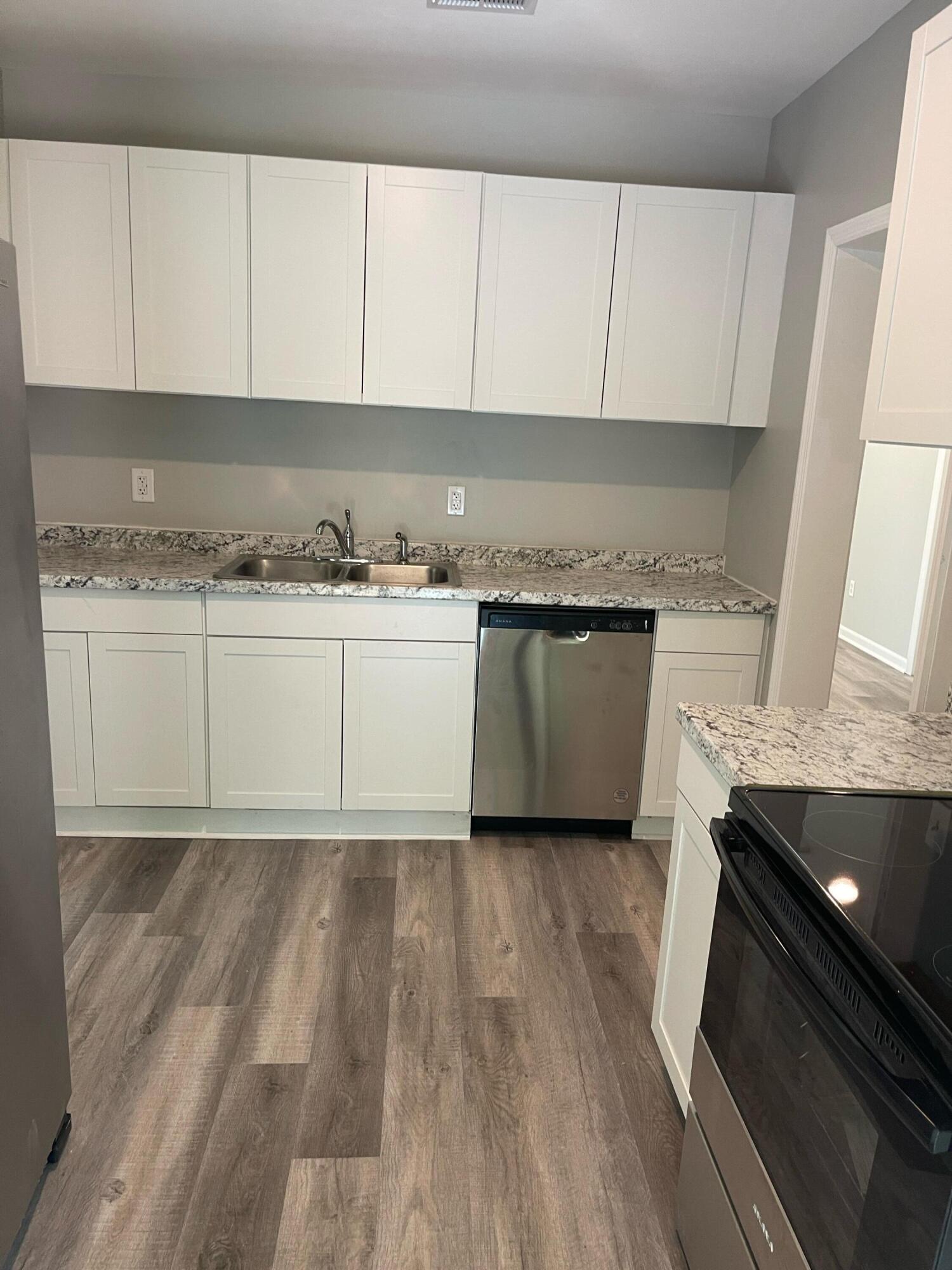 103 Ann Street St. George, SC 29477 - Photo 7 of 20 Kitchen