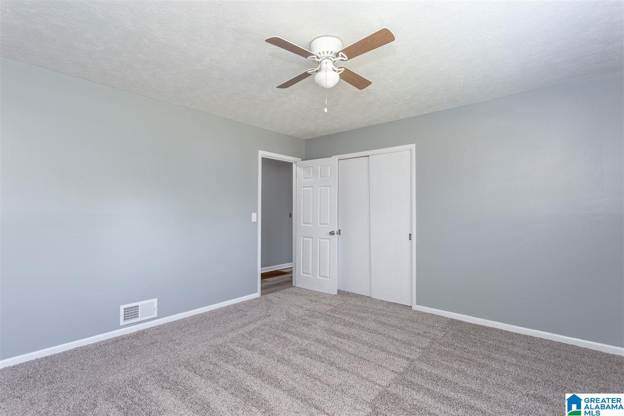 1425 Sunset Drive Weaver, AL 36277 - Photo 15 of 36