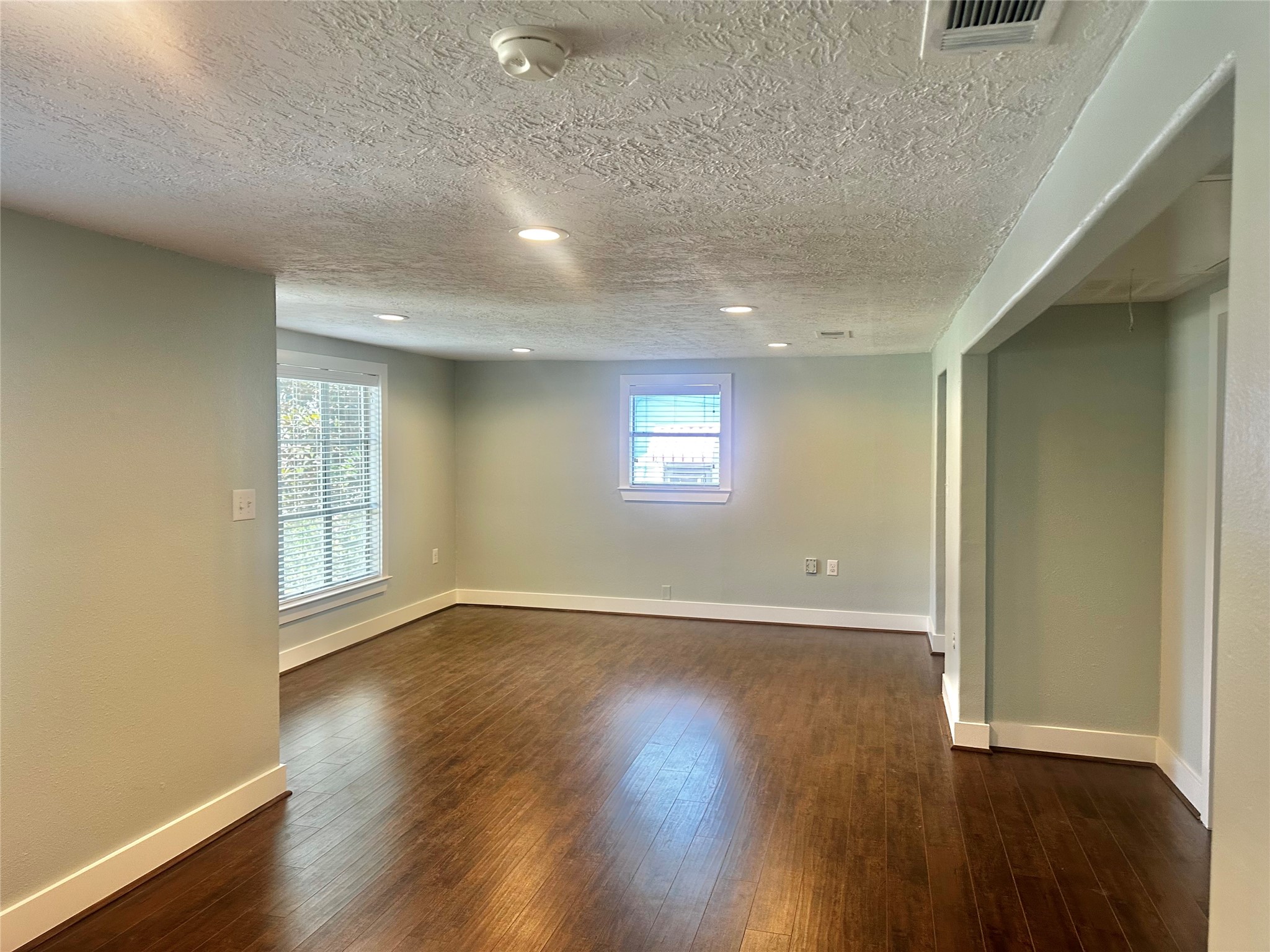 202 Fannin Street Tomball, TX 77375 - Photo 6 of 24 Open living & dining area