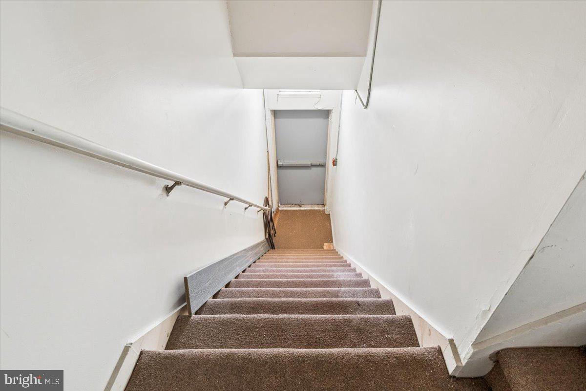 5205-07 Webster Street Philadelphia, PA 19143 - Photo 25 of 37 a view of entryway