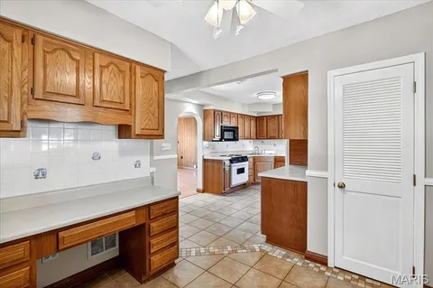 $138,000 | 506 North Maple Avenue, Roxana, IL 62084