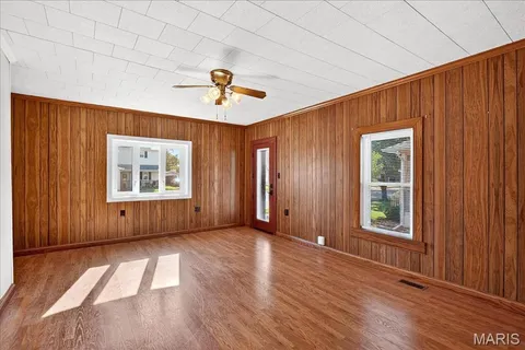 $138,000 | 506 North Maple Avenue, Roxana, IL 62084