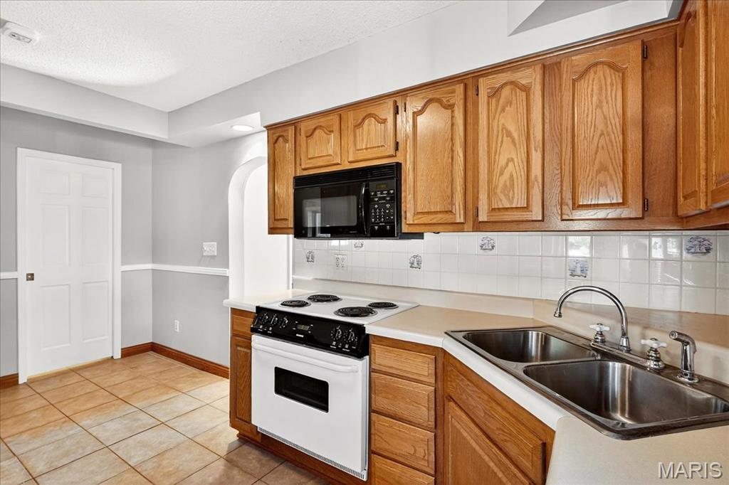 506 North Maple Avenue Roxana, IL 62084 - Photo 10 of 28