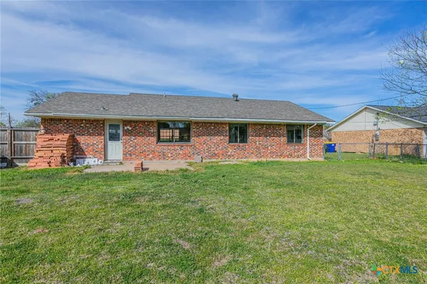 $199,000 | 701 Steven Street, Troy, TX 76579
