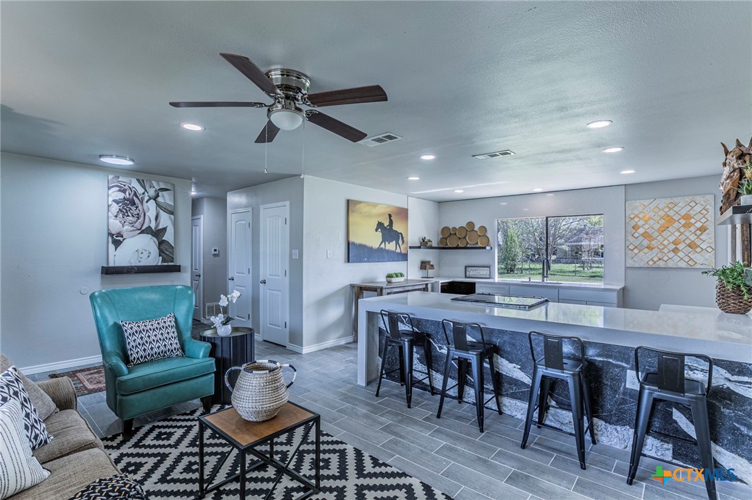 701 Steven Street Troy, TX 76579 - Photo 5 of 25