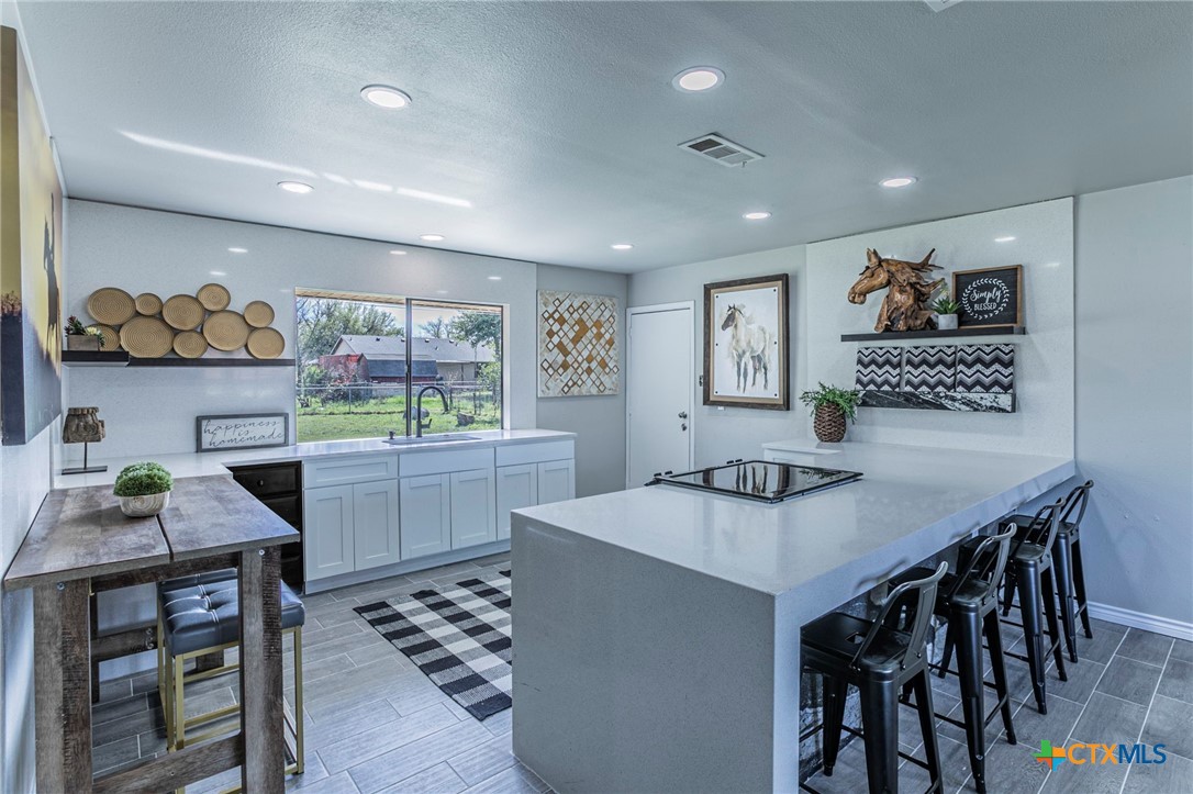 701 Steven Street Troy, TX 76579 - Photo 6 of 25