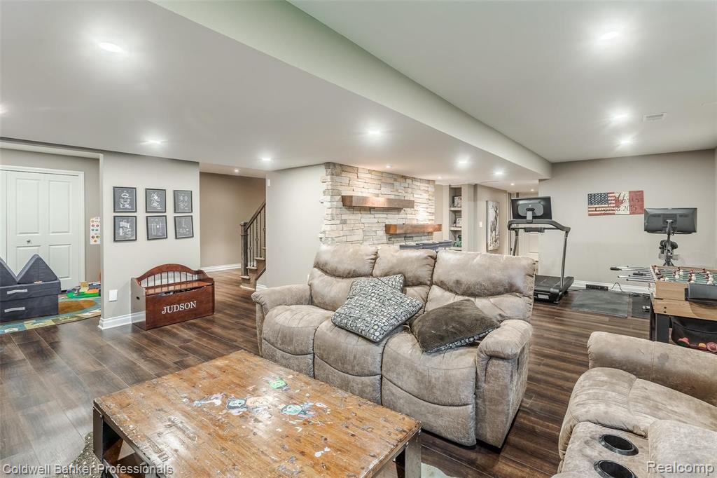 50146 Proctor Road Canton, MI 48188 - Photo 44 of 57
