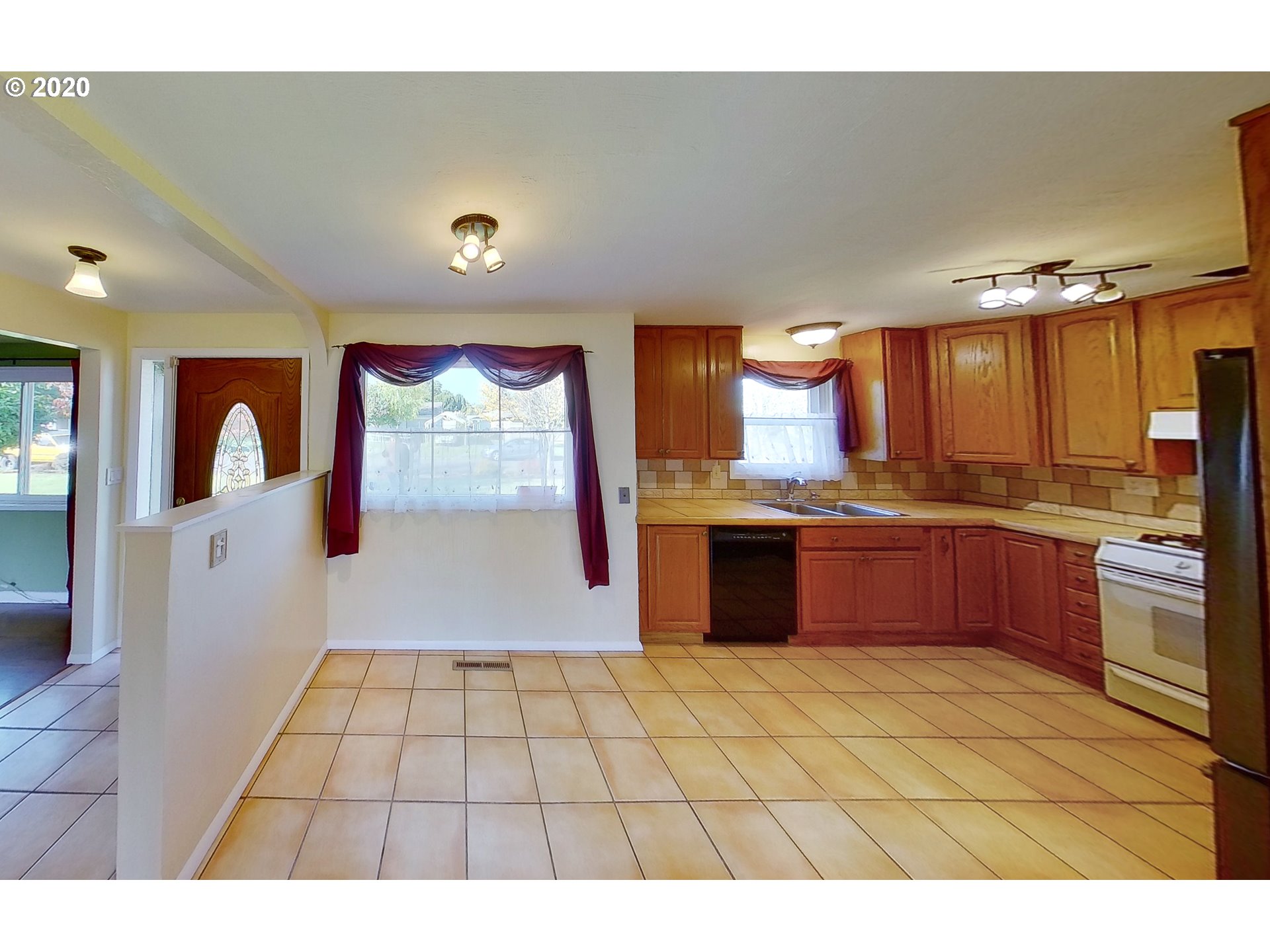 469 Baxter Street Eugene, OR 97402 - Photo 11 of 32 Gallery Image 11