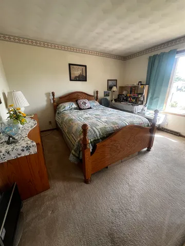 $284,900 | 4005 Mackinac Drive, Janesville, WI 53546