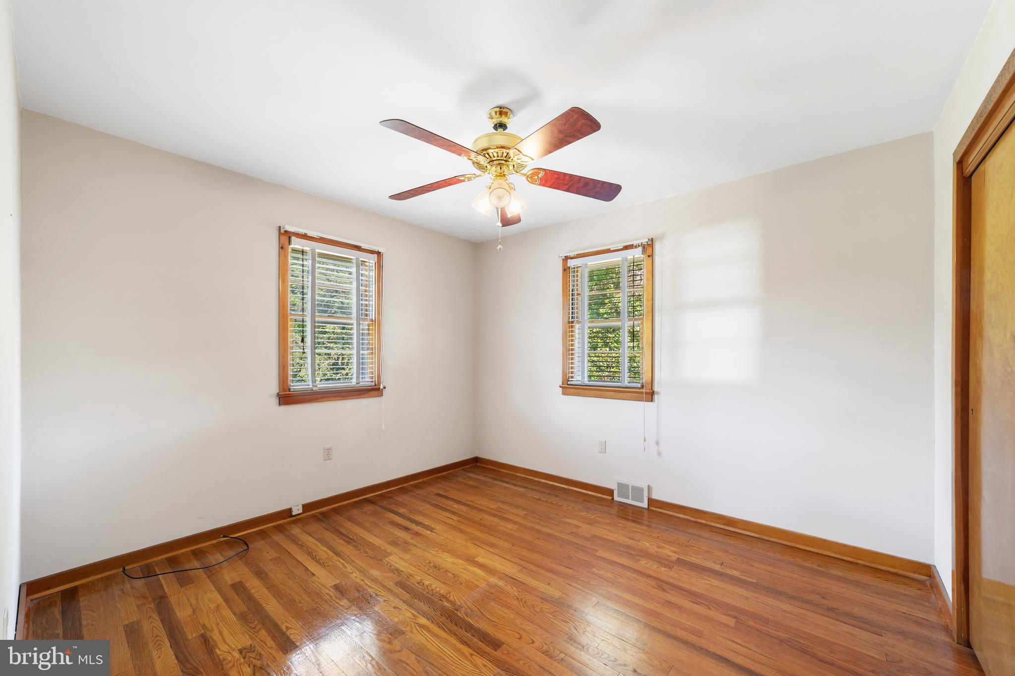 135 Marlton Road Pilesgrove, NJ 08098 - Photo 16 of 25