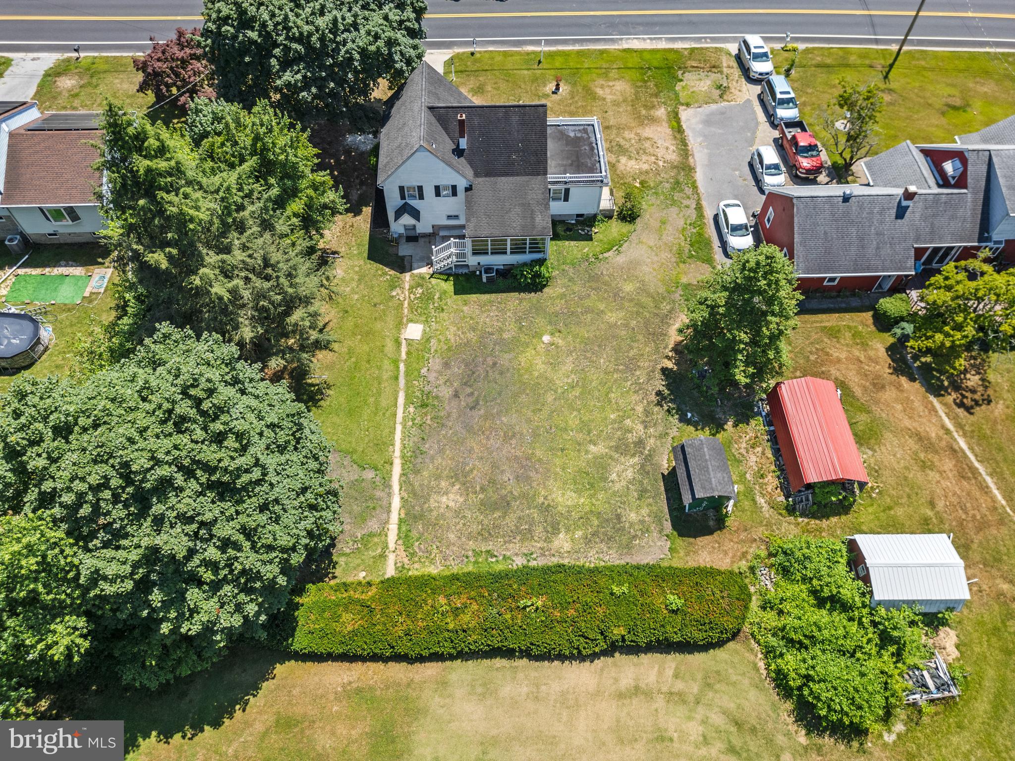 135 Marlton Road Pilesgrove, NJ 08098 - Photo 5 of 25