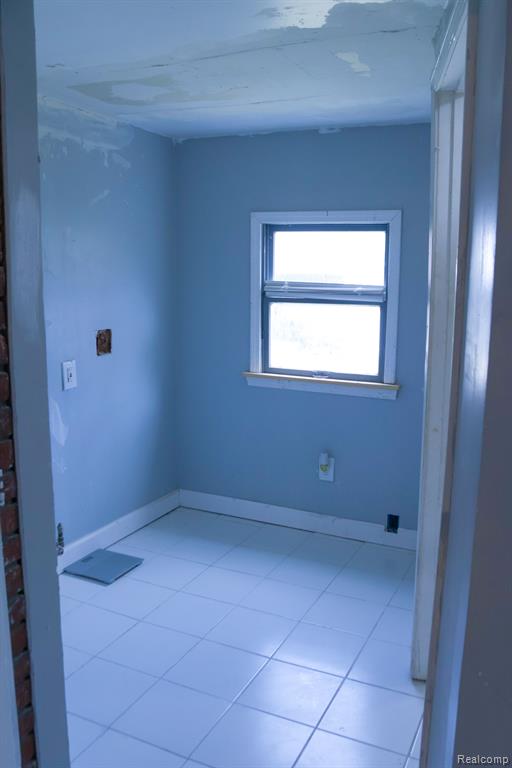 4344 Yorkshire Road Detroit, MI 48224 - Photo 4 of 14