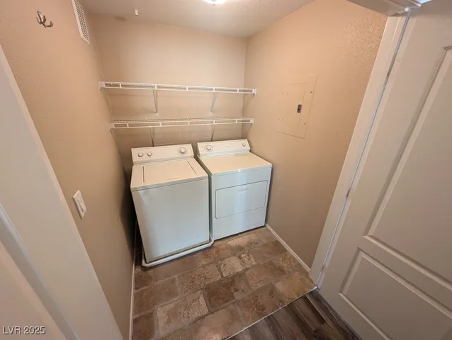 $1,350 | 1709 King James Street, Unit 201, Las Vegas, NV 89144