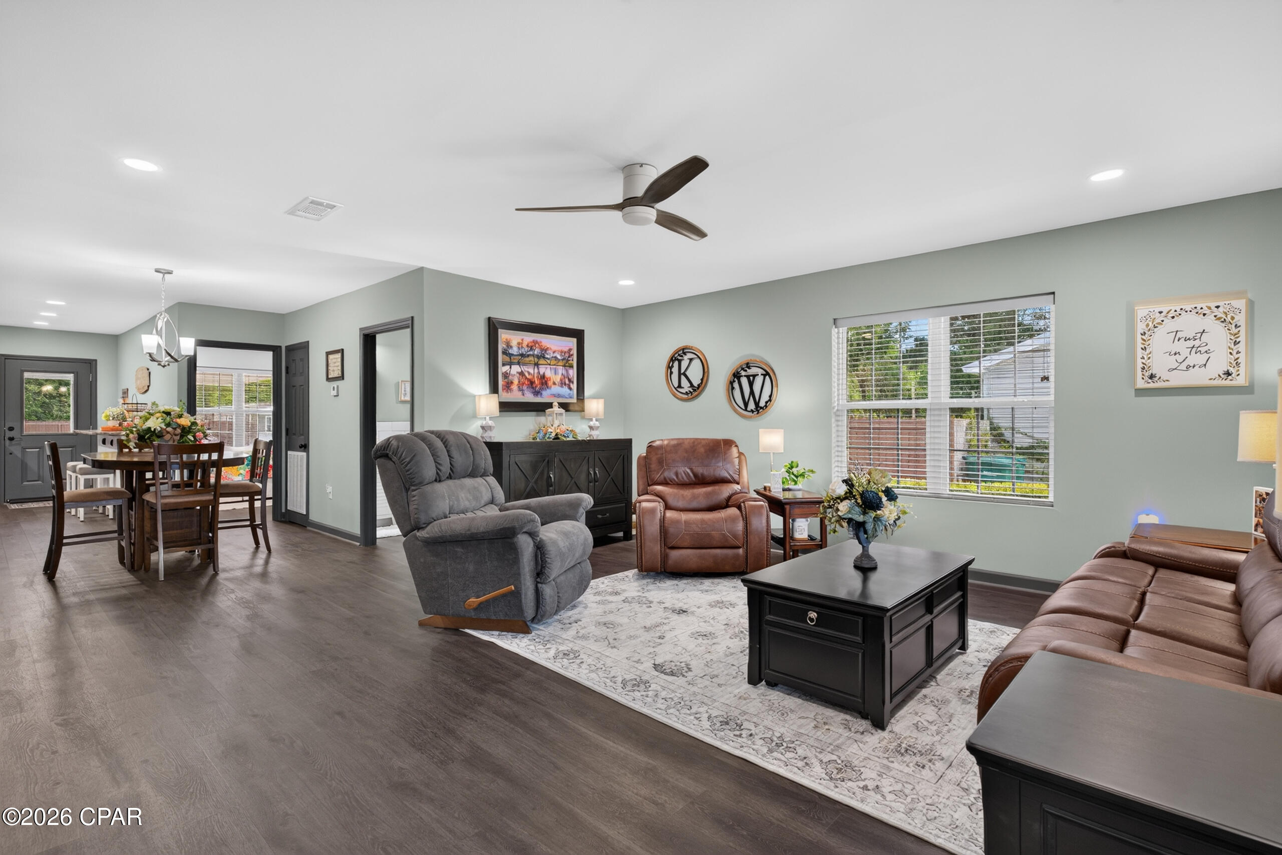 717 Sinclair Street Chipley, FL 32428 - Photo 3 of 41 Gallery Image 3
