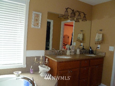 138 Chelsea Road Castle Rock, WA 98611 - Photo 6 of 14