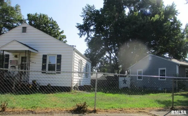 $35,000 | 246 Haffner Boulevard, Canton, IL 61520