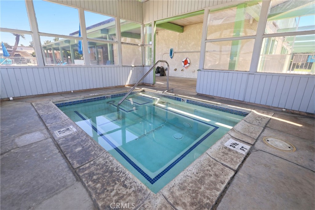 9391 California Avenue, Unit 81 Riverside, CA 92503 - Photo 35 of 39 Community Jacuzzi