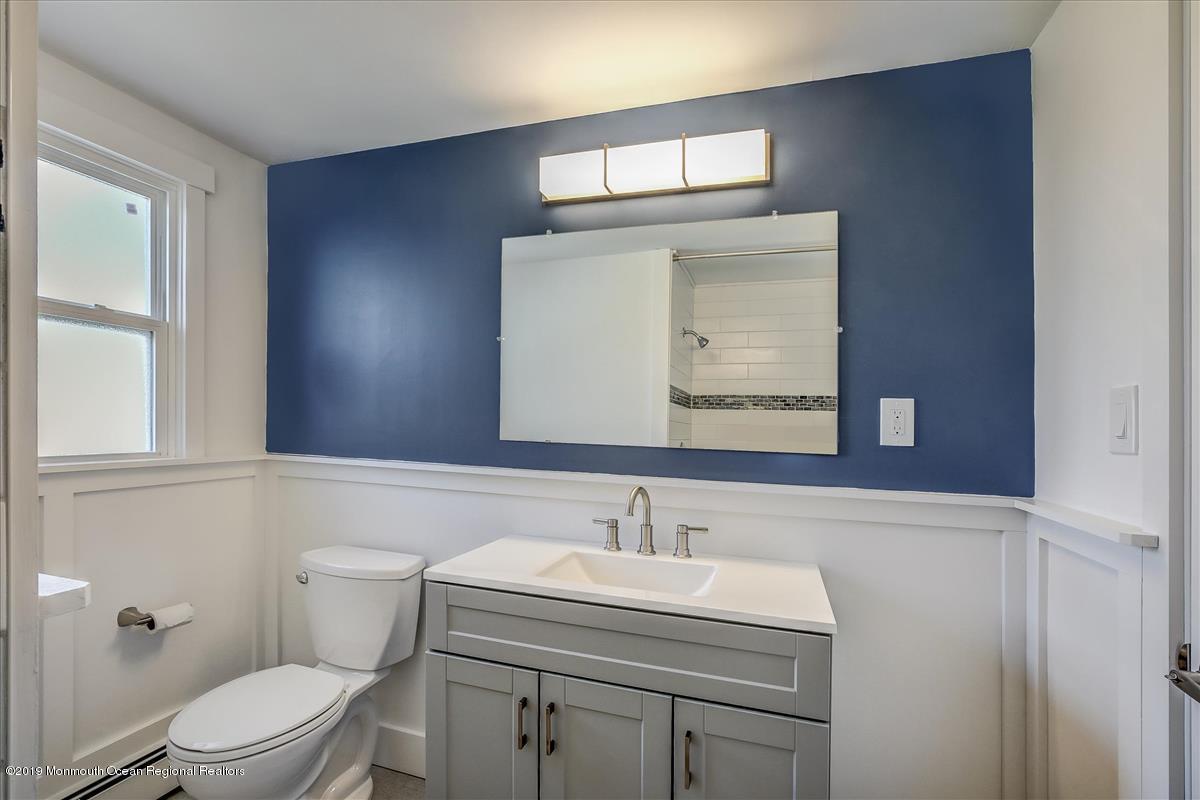 1433 Edgemere Road Wall, NJ 07719 - Photo 17 of 25 17-Bathroom(1)