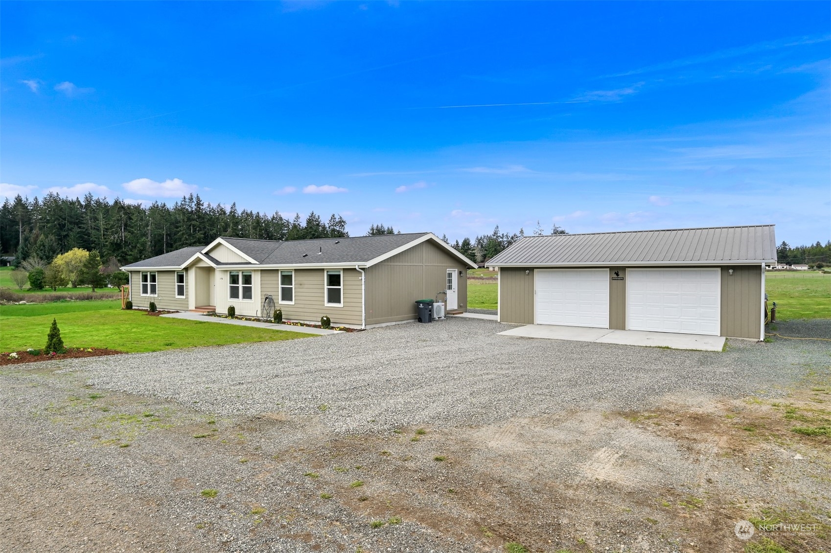 156 West Green Valley Road Oak Harbor, WA 98277 - Photo 2 of 35 Gallery Image 2
