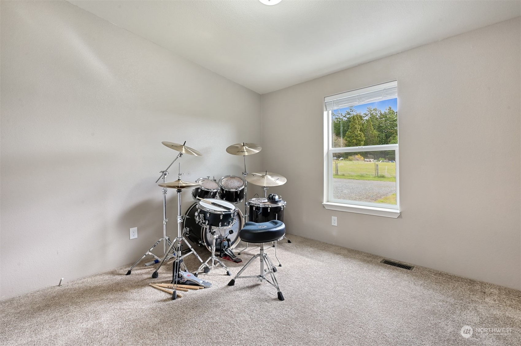 156 West Green Valley Road Oak Harbor, WA 98277 - Photo 23 of 35 Gallery Image 23