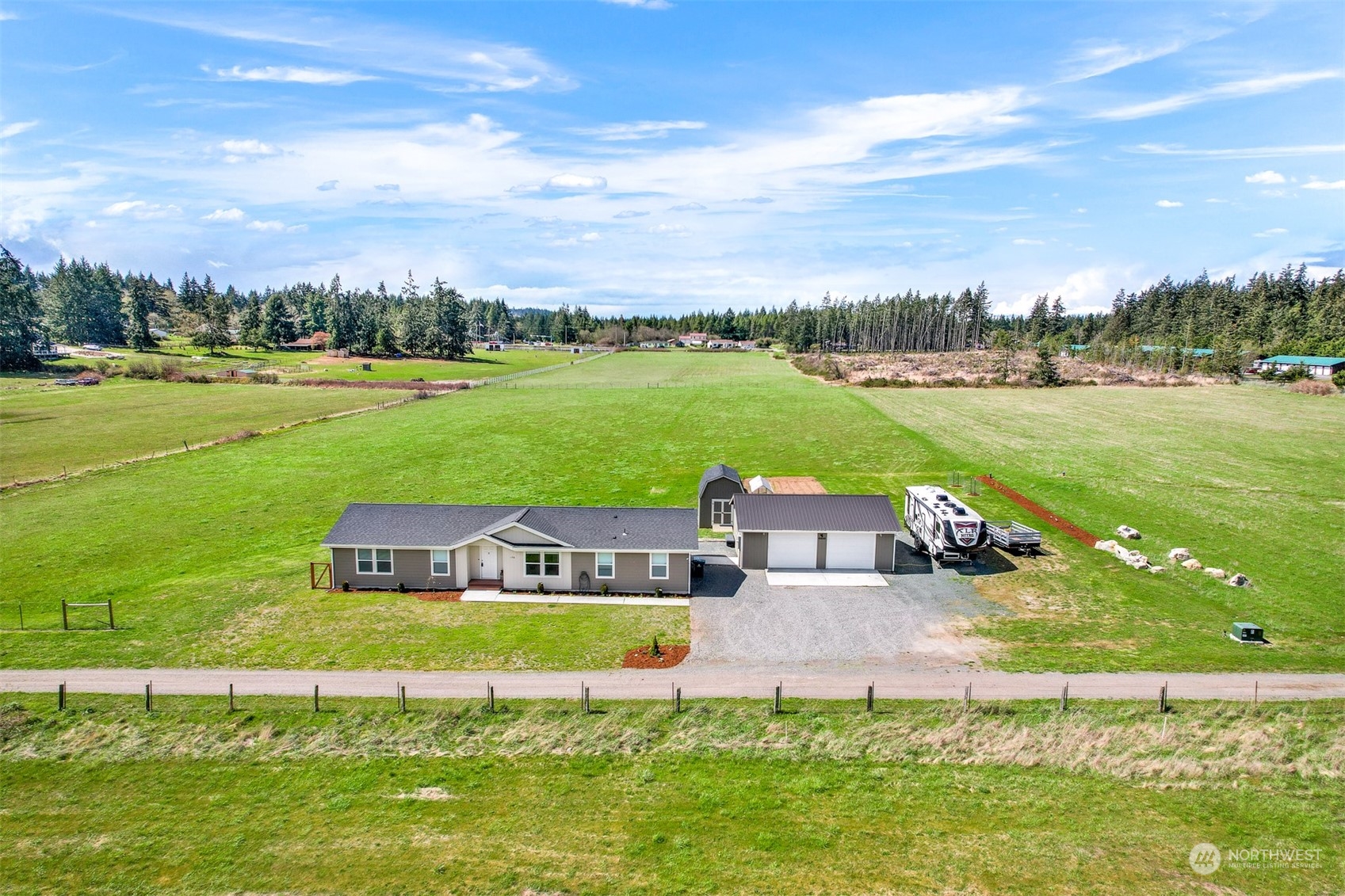 156 West Green Valley Road Oak Harbor, WA 98277 - Photo 3 of 35 Gallery Image 3