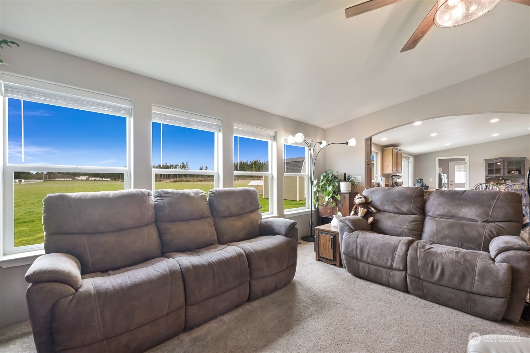 156 West Green Valley Road Oak Harbor, WA 98277 - Photo 7 of 35 Gallery Image 7