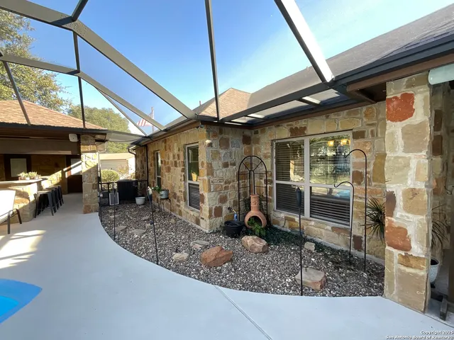 $589,000 | 117 Rosewood Drive, La Vernia, TX 78121