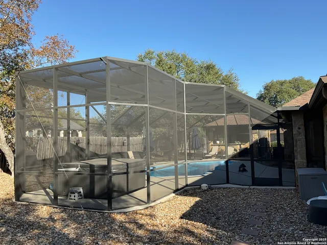 $589,000 | 117 Rosewood Drive, La Vernia, TX 78121